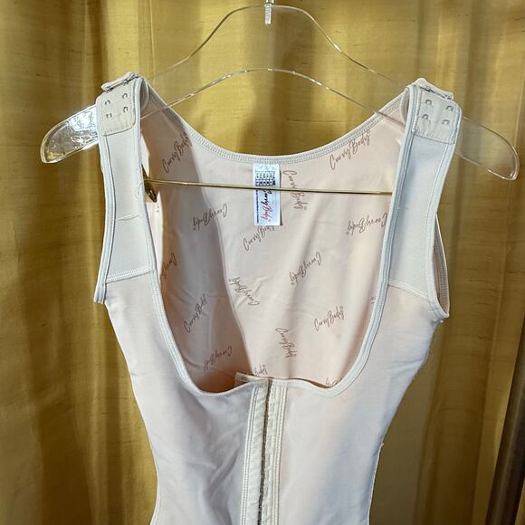 Curvy Body Stage 1 Knee Length Post Lipo BBL Faja - Picture 8 of 15